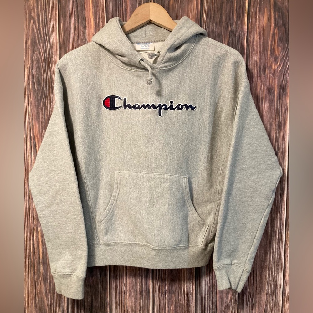 Vintage Champion Reverse Weave Embroidered Front Logo Pullover Sweatshirt Size M
